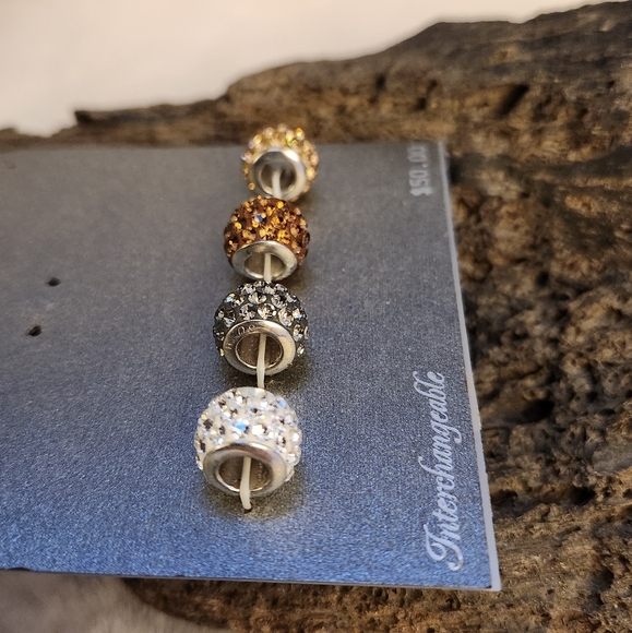 Cut Crystal Sparkle Beads - Picture 2 of 8